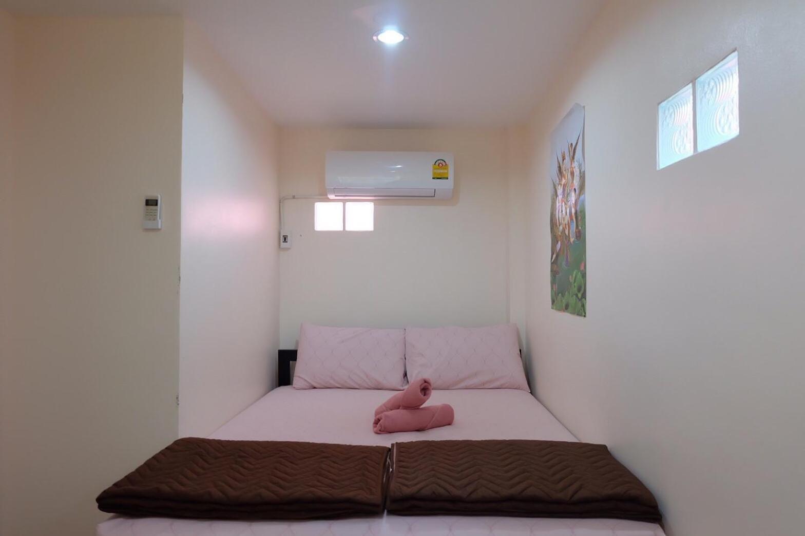 Thippawan Bungalow Ko Sichang Exterior foto