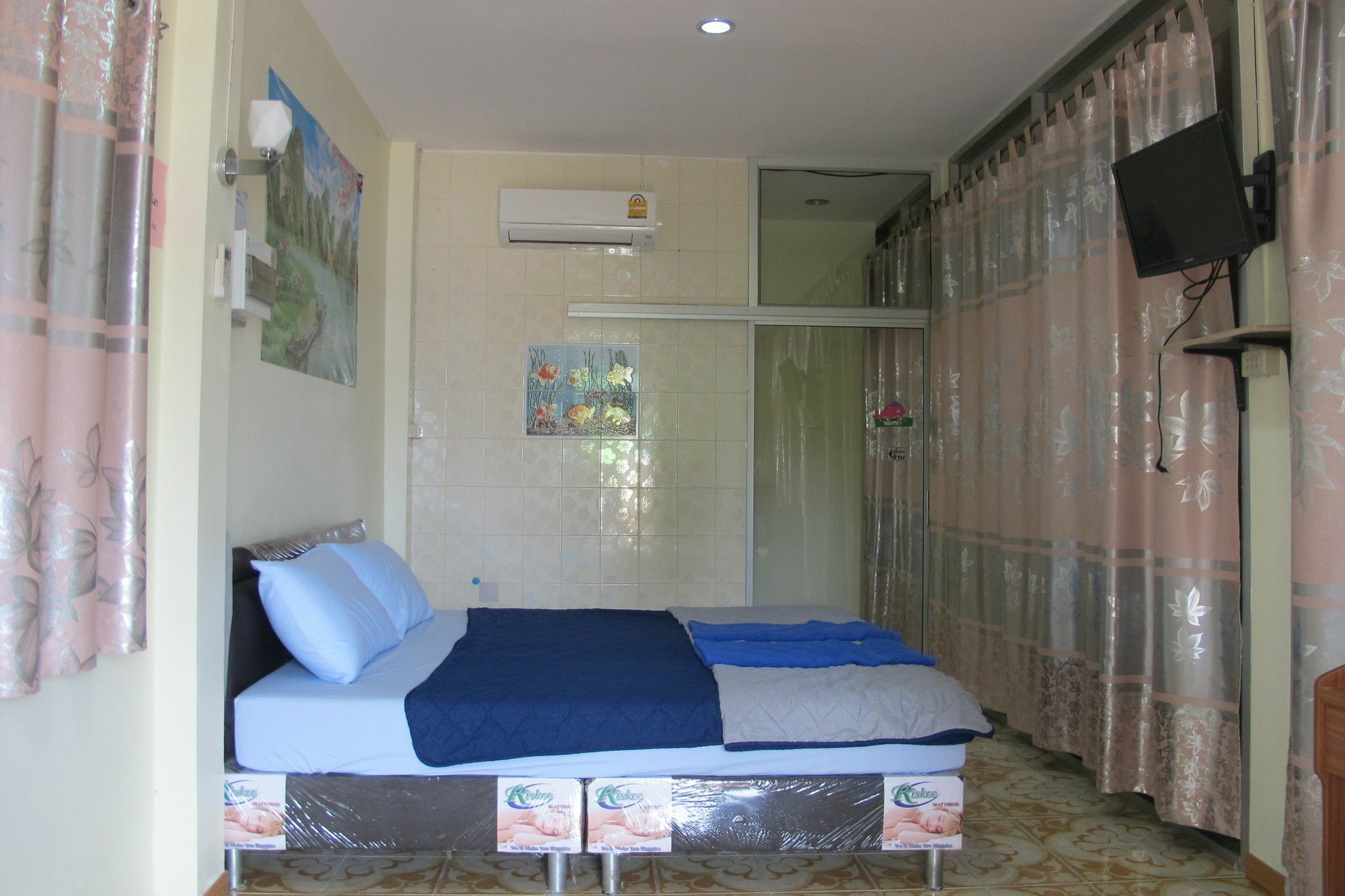 Thippawan Bungalow Ko Sichang Exterior foto