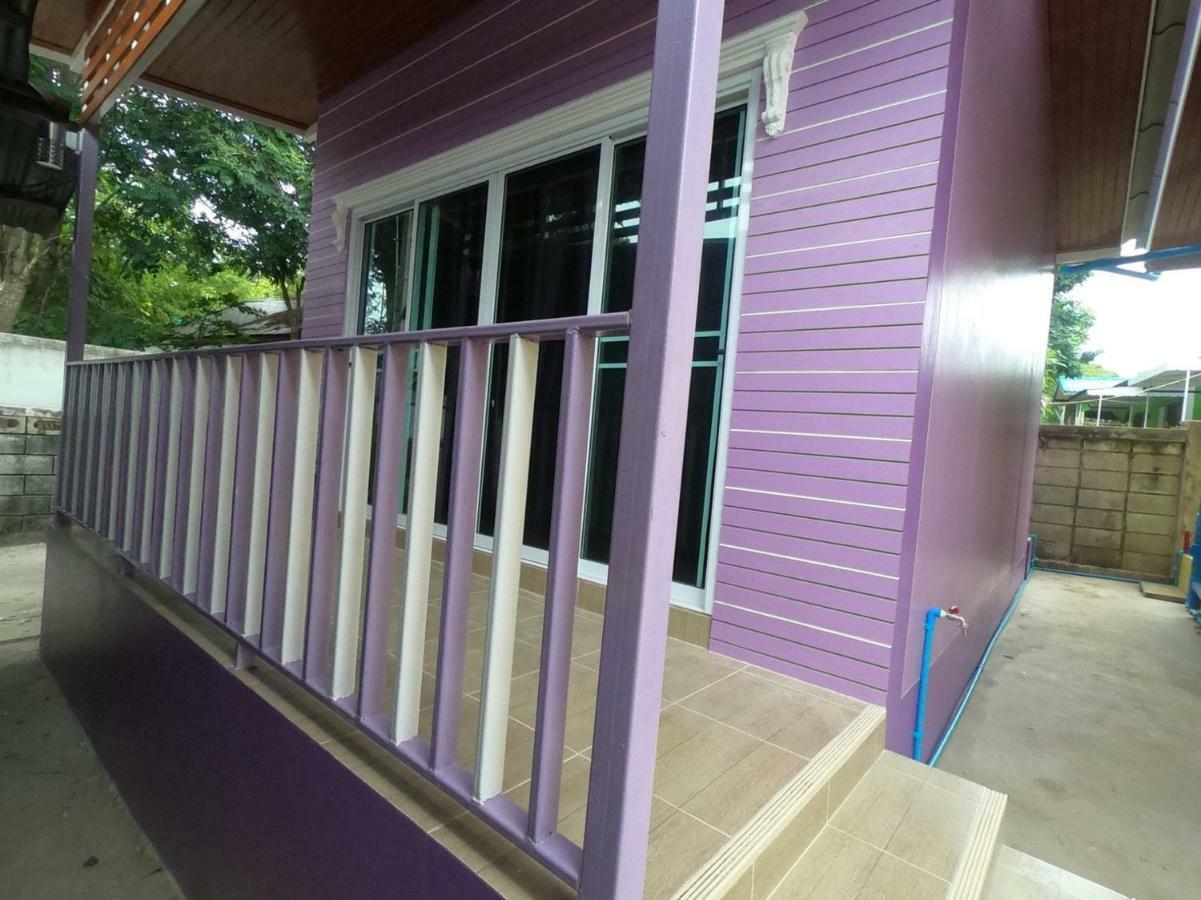 Thippawan Bungalow Ko Sichang Exterior foto